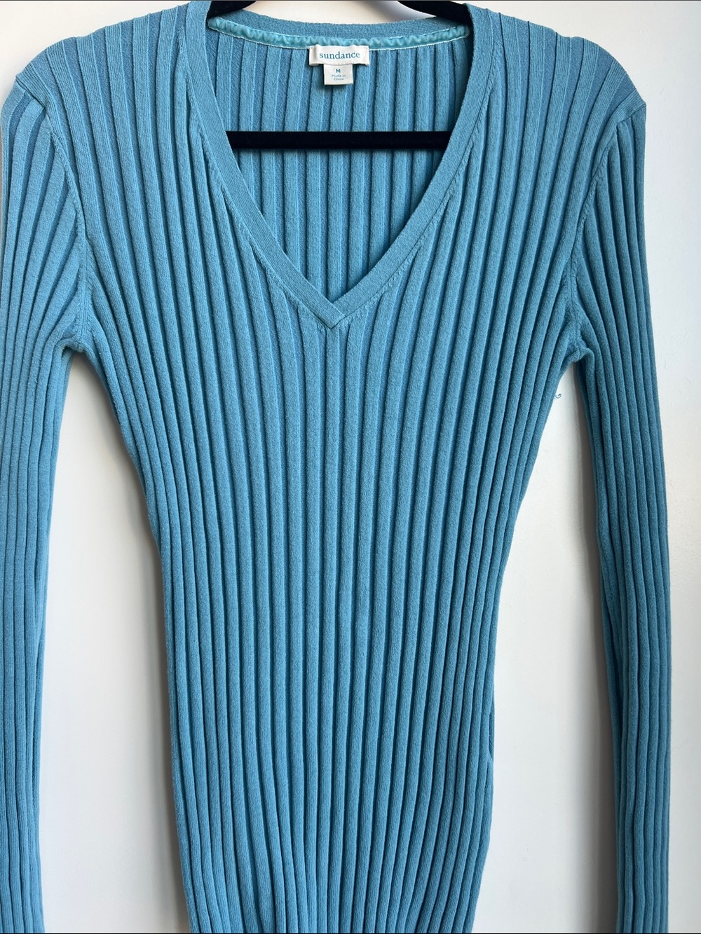 Sundance Blue Ribbed V neck pullover sweater - Picture 4 of 8
